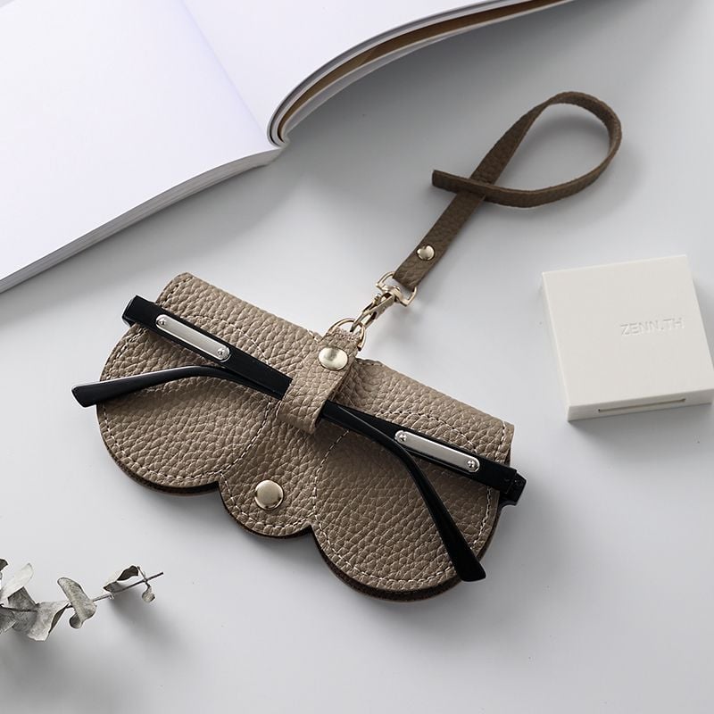 🎁Flash Sale⚡ 50K+ SOLD!🔥Soft PU Leather Sunglasses Bag👓️(Buy 1 Get 1 Free)