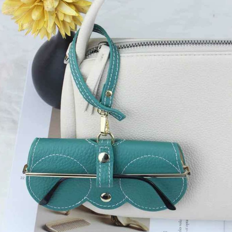 🎁Flash Sale⚡ 50K+ SOLD!🔥Soft PU Leather Sunglasses Bag👓️(Buy 1 Get 1 Free)